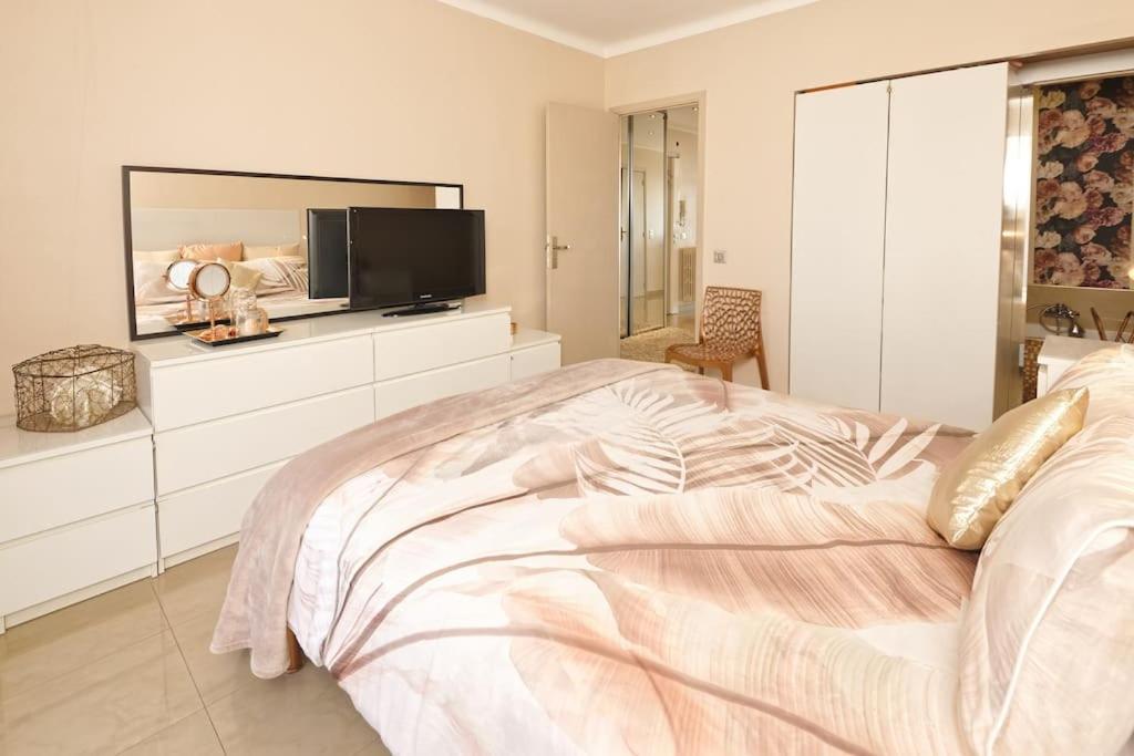 Cannes Vue Mer Luaran gambar